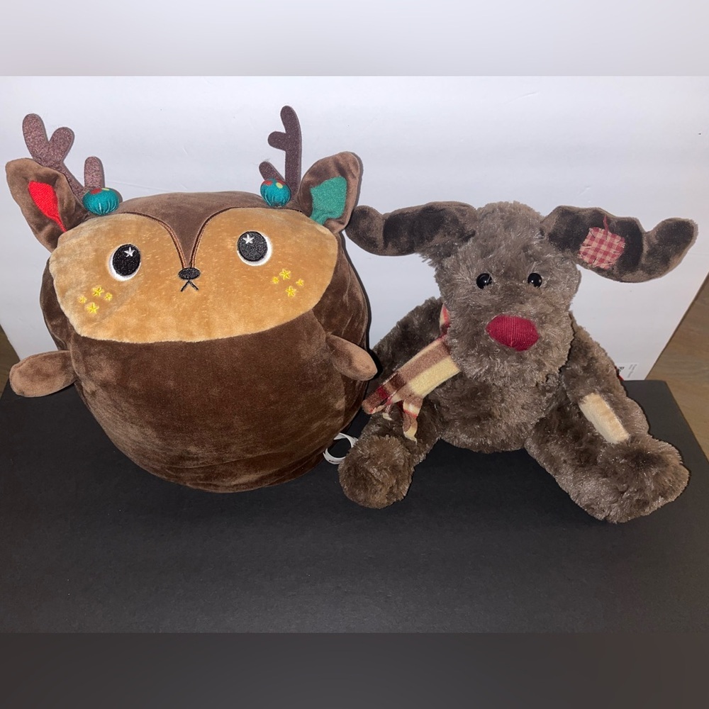 Set of 2 Plush Reindeer Moose Stuffed Animals Christmas Holiday Toys